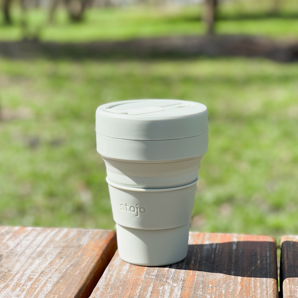 Folding cup Stojo